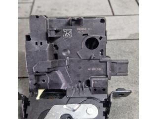 bontott JAGUAR XE Csomagtérajtó Zárszerkezet