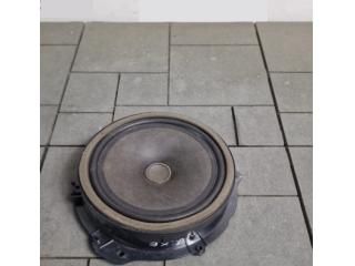 bontott JAGUAR XE Jobb hátsó Hangszóró