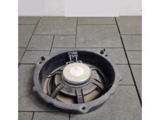 bontott JAGUAR XE Jobb hátsó Hangszóró