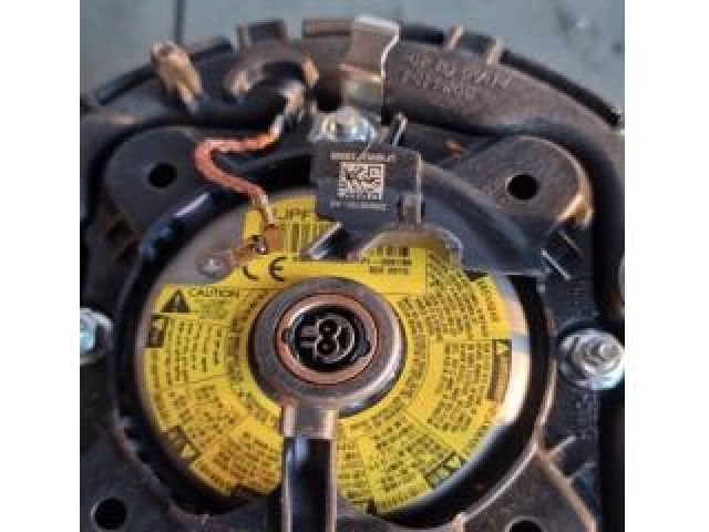 bontott JAGUAR XE Kormánylégzsák