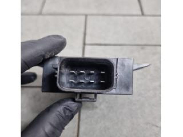 bontott JAGUAR XE Üzemanyag Befecskendező Vezérlő