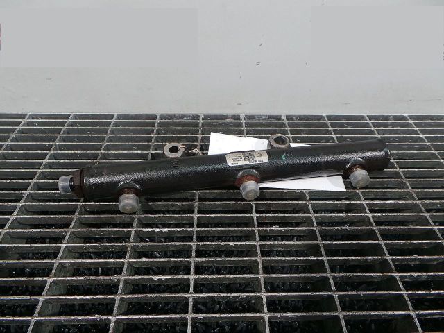 bontott JAGUAR XF Közösnyomócső