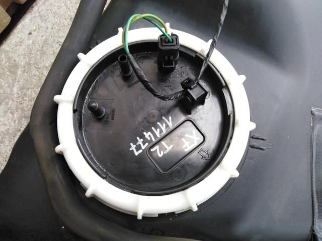 bontott JAGUAR XF Üzemanyagszint Jeladó