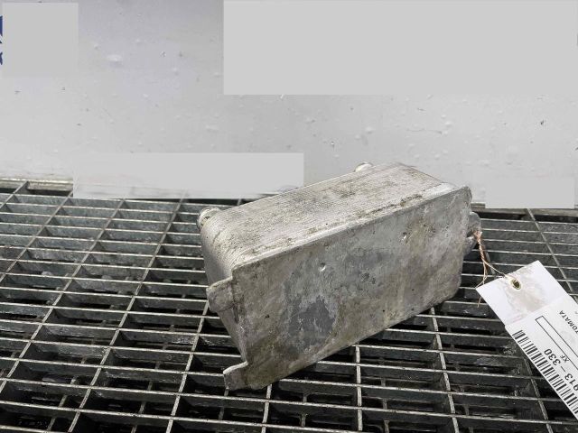 bontott JAGUAR XF Olajhűtő