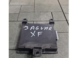 bontott JAGUAR XF Akkumulátor Vezérlő Panel
