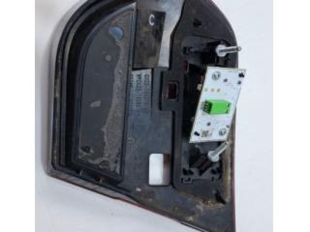 bontott JAGUAR XF Bal Belső Hátsó Lámpa