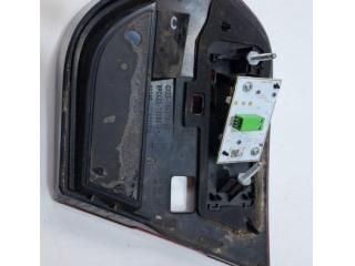 bontott JAGUAR XF Bal Belső Hátsó Lámpa