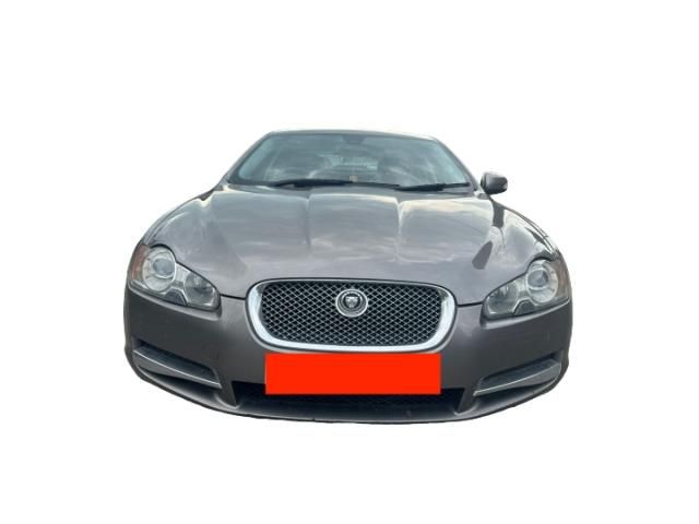 bontott JAGUAR XF Bal C Oszlop Burkolat