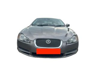 bontott JAGUAR XF Bal C Oszlop Burkolat