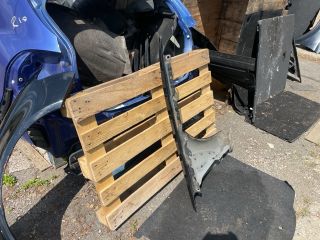 bontott JAGUAR XF Bal első Sárvédő