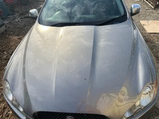 bontott JAGUAR XF Bal első Sárvédő