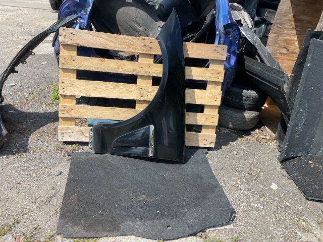 bontott JAGUAR XF Bal első Sárvédő