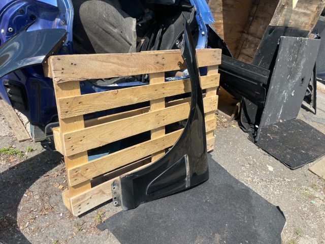 bontott JAGUAR XF Bal első Sárvédő