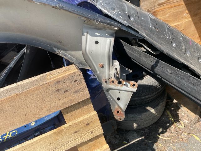 bontott JAGUAR XF Bal első Sárvédő