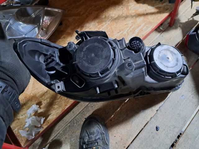 bontott JAGUAR XF Bal Fényszóró