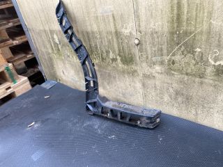 bontott JAGUAR XF Bal hátsó Lökhárító Tartó (Műanyag)