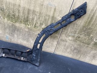 bontott JAGUAR XF Bal hátsó Lökhárító Tartó (Műanyag)