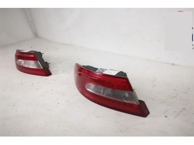 bontott JAGUAR XF Bal Külső Hátsó Lámpa