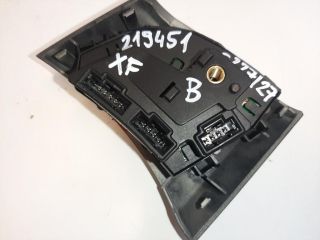 bontott JAGUAR XF Bal Multikormány Kapcsoló