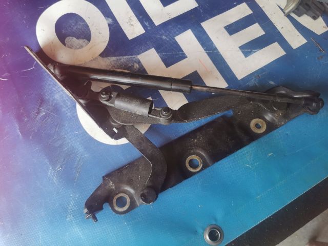 bontott JAGUAR XF Csomagtérajtó Jobb Zsanér