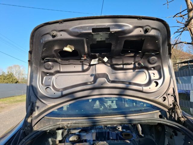 bontott JAGUAR XF Csomagtérajtó (Üres lemez)