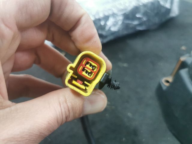 bontott JAGUAR XF Első Középső Ütközés Érzékelő (Homlokfalon)