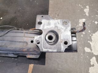 bontott JAGUAR XF Első Lökhárító Merevítő (Fém)