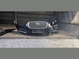 bontott JAGUAR XF Első Lökhárító (Részeivel)