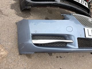 bontott JAGUAR XF Első Lökhárító (Részeivel)