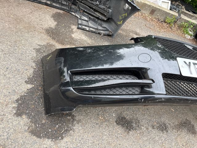 bontott JAGUAR XF Első Lökhárító (Részeivel)