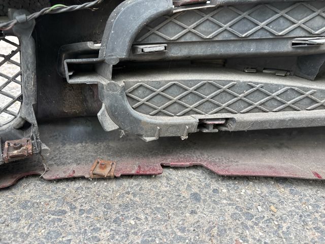 bontott JAGUAR XF Első Lökhárító (Részeivel)