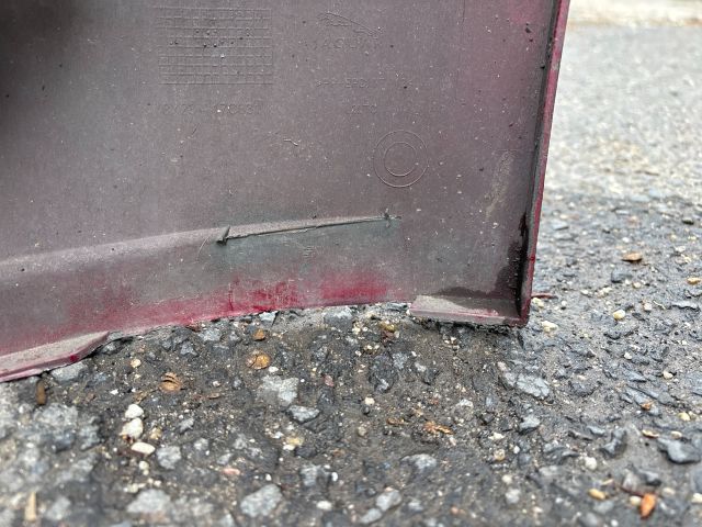 bontott JAGUAR XF Első Lökhárító (Részeivel)