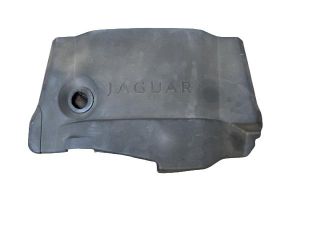 bontott JAGUAR XF Felső Hűtőburkolat