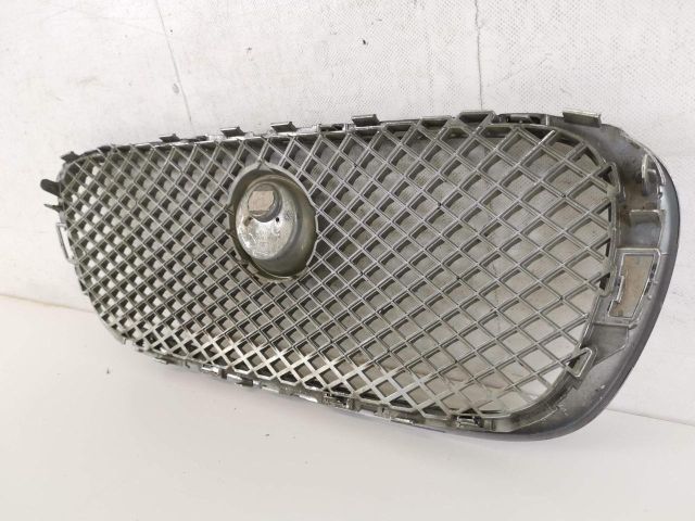 bontott JAGUAR XF Hűtőrács