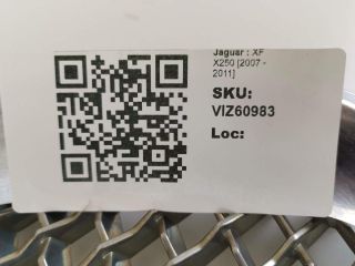 bontott JAGUAR XF Hűtőrács