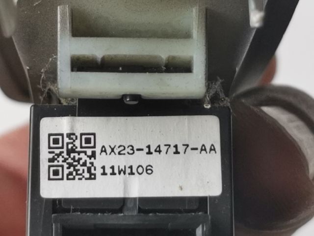 bontott JAGUAR XF Jobb első Ablakemelő Kapcsoló