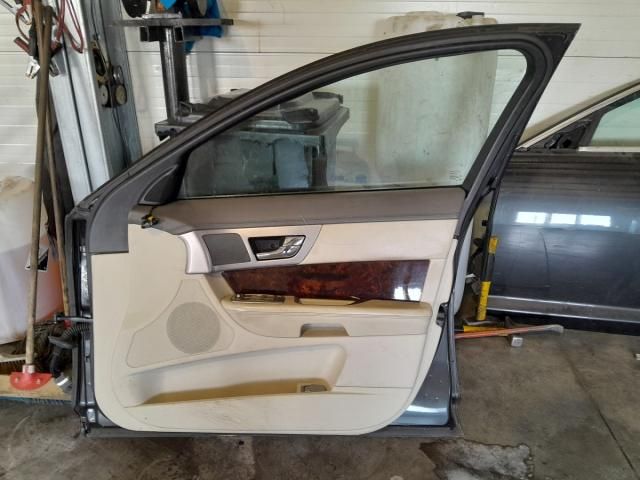 bontott JAGUAR XF Jobb első Ajtó (Üres lemez)