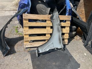 bontott JAGUAR XF Jobb első Sárvédő