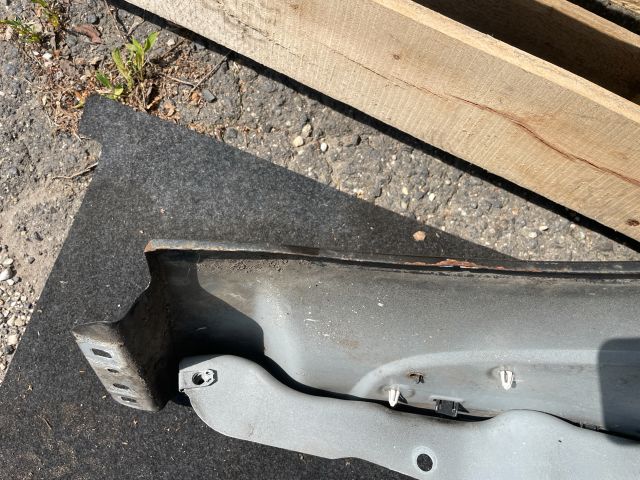 bontott JAGUAR XF Jobb első Sárvédő