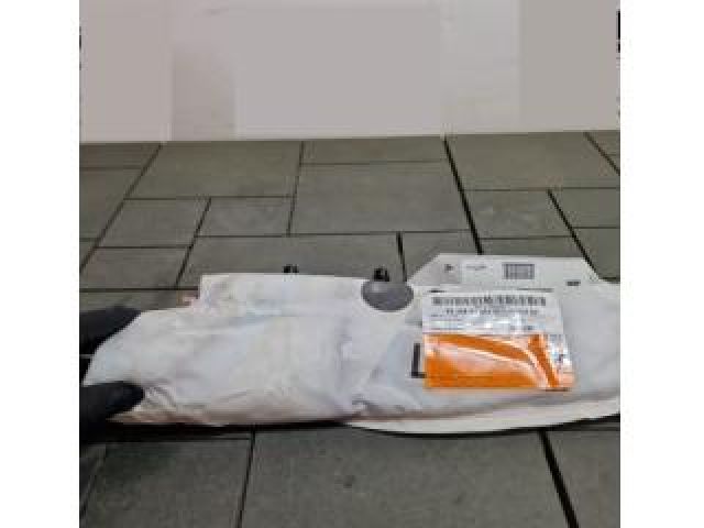 bontott JAGUAR XF Jobb Oldallégzsák