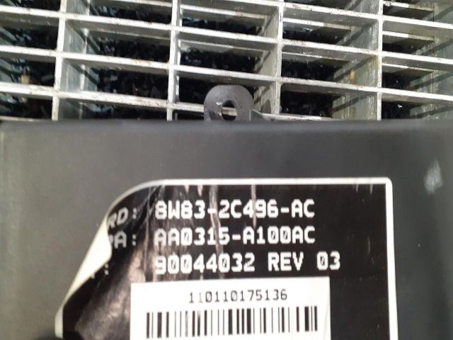 bontott JAGUAR XF Kézifék Elektronika