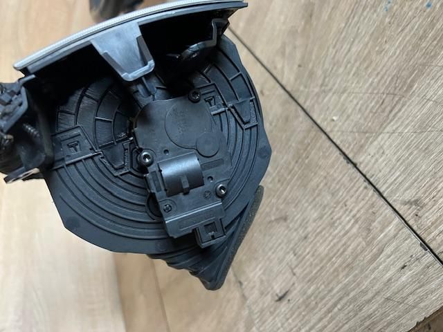 bontott JAGUAR XF Középső Szellőző