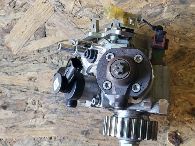 bontott JAGUAR XJ Nagynyomású Szivattyú