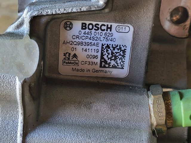 bontott JAGUAR XJ Nagynyomású Szivattyú