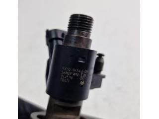 bontott JAGUAR XJ Porlasztó (1 db)