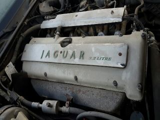 bontott JAGUAR XJ Motor (Fűzött blokk hengerfejjel)