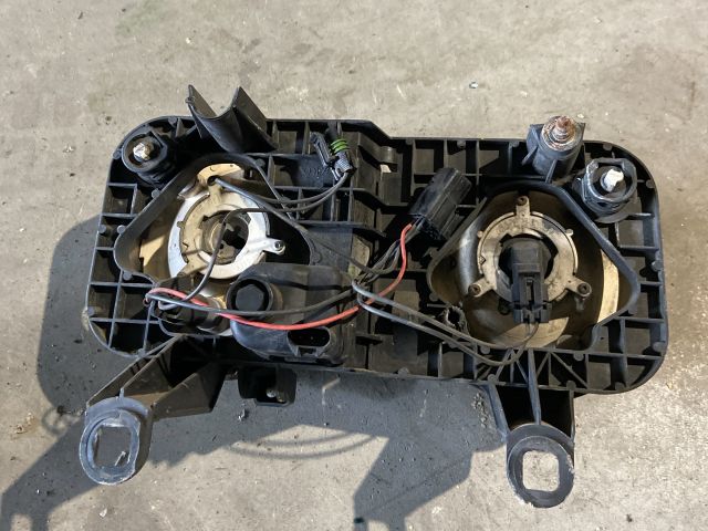 bontott JAGUAR XJ Bal Fényszóró