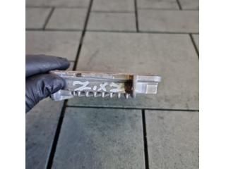 bontott JAGUAR XJ Fényszóró Elektronika