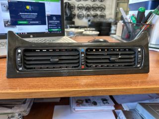 bontott JAGUAR XJ Középső Szellőző