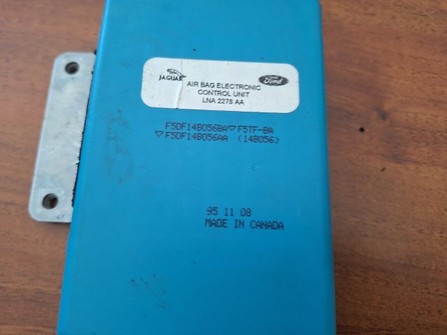 bontott JAGUAR XJ Légzsák Elektronika